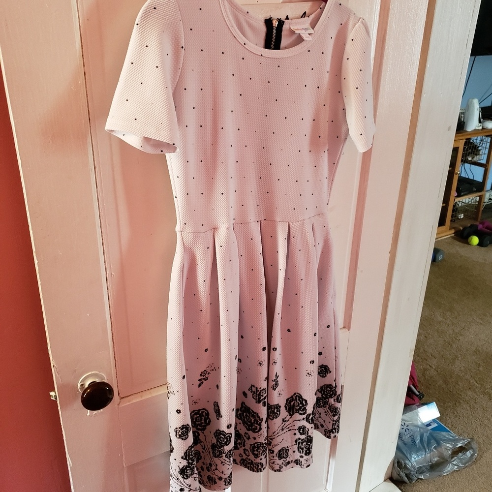 Lularoe black and white collection Amelia